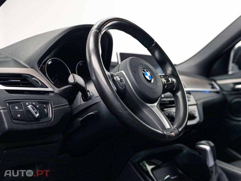 BMW X2 25 e xDrive Pack M