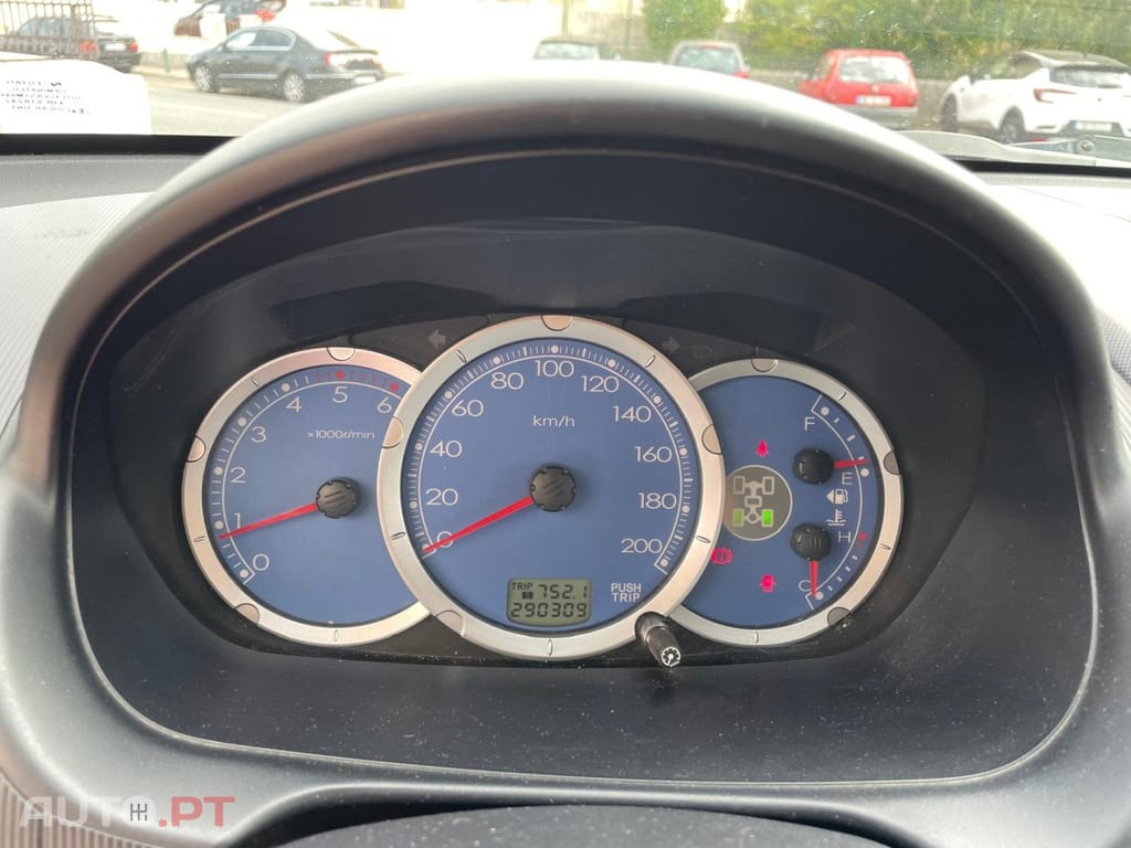 Mitsubishi L200 2.5 DI-D CD Invite+ AC/ABS 4WD