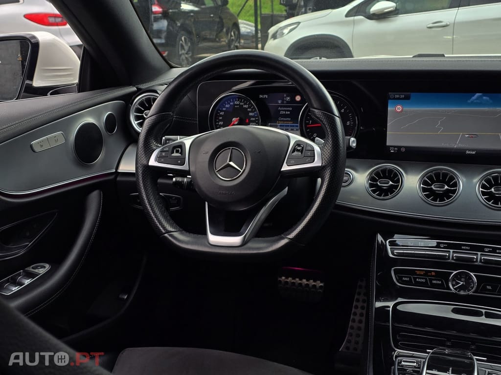 Mercedes-Benz E 220 d AMG Line