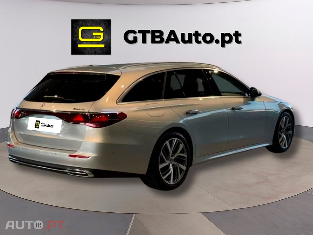 Mercedes-Benz E 300 de 4matic T Avantgarde I.V.A DEDUTIVEL