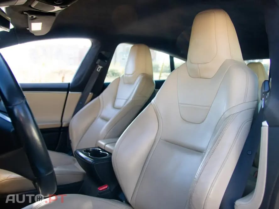 Tesla Model S P85D