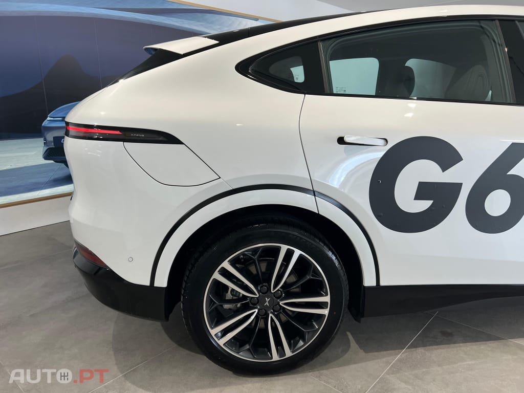 XPeng G6 87.5 kWh AWD Performance