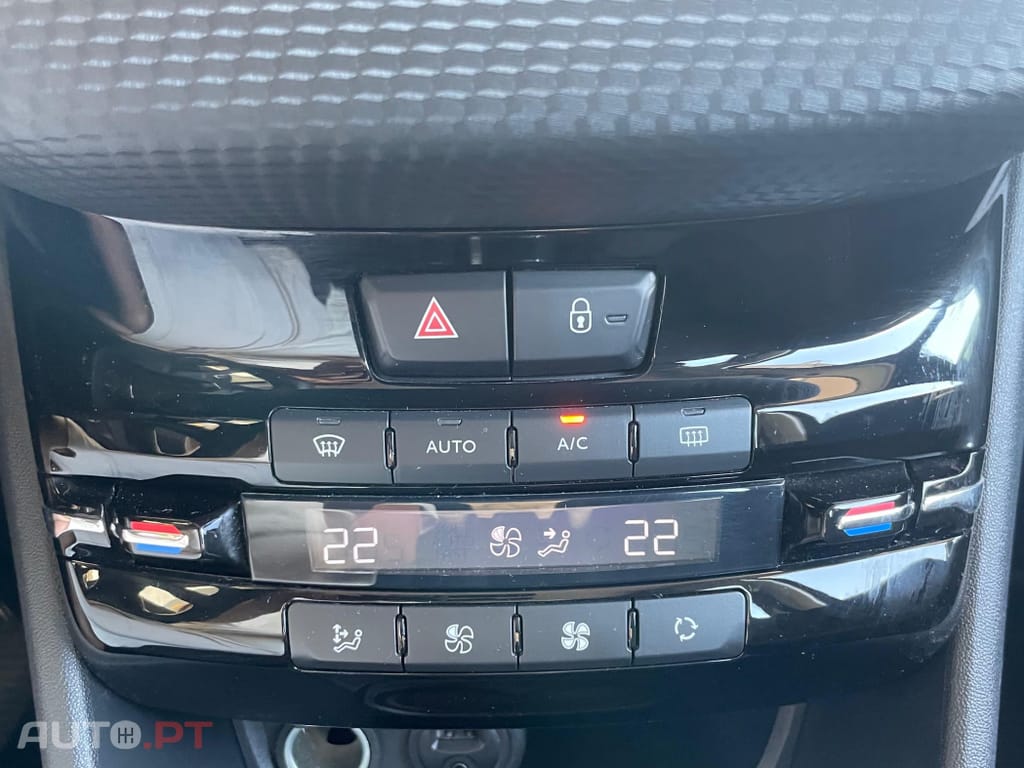 Peugeot 208 1.2 PureTech Allure