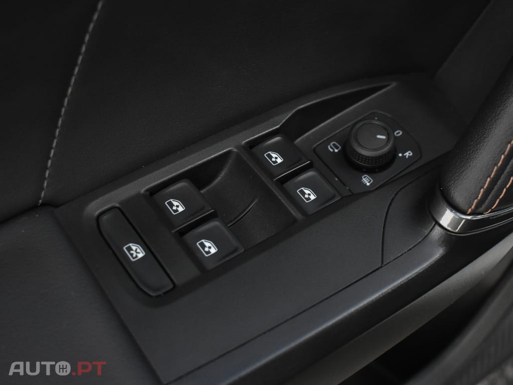 Cupra Leon 1.4 e-Hybrid Cupra DSG VZ