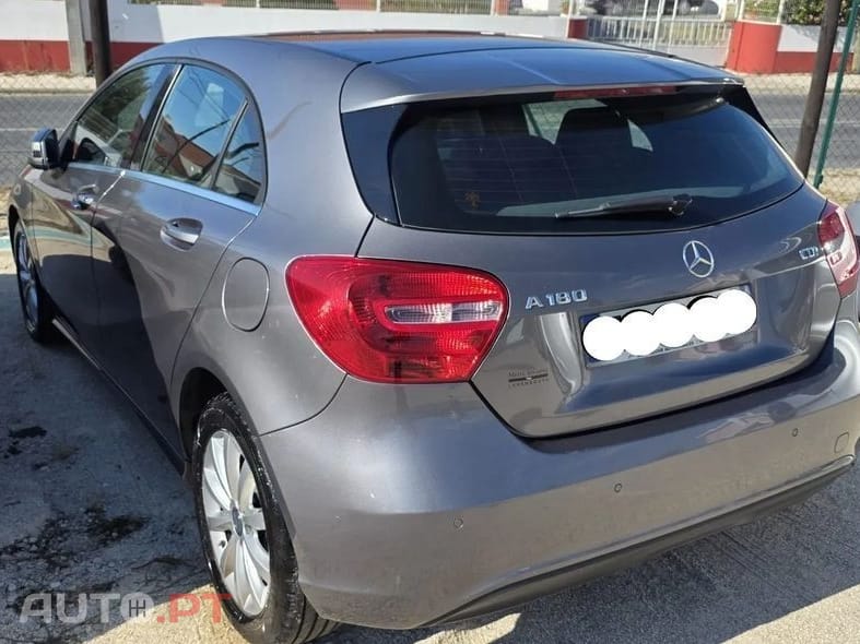Mercedes-Benz A 180 CDI (BlueEFFICIENCY) Urban
