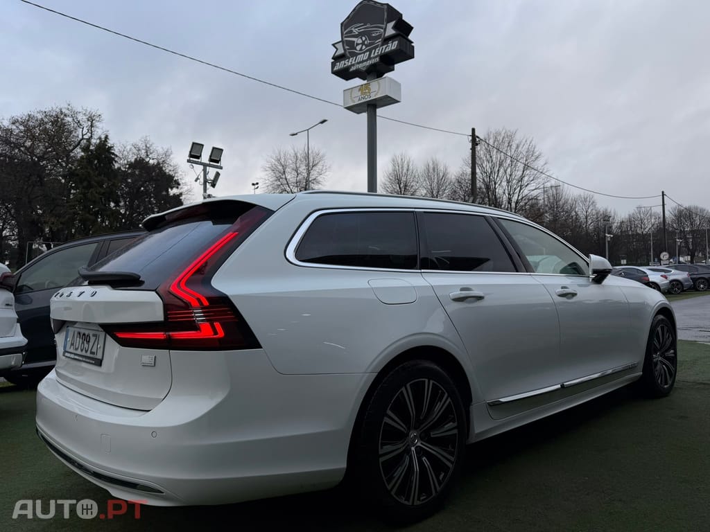 Volvo V90 2.0 T8 PHEV Inscription AWD