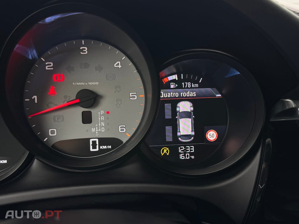 Porsche Macan S
