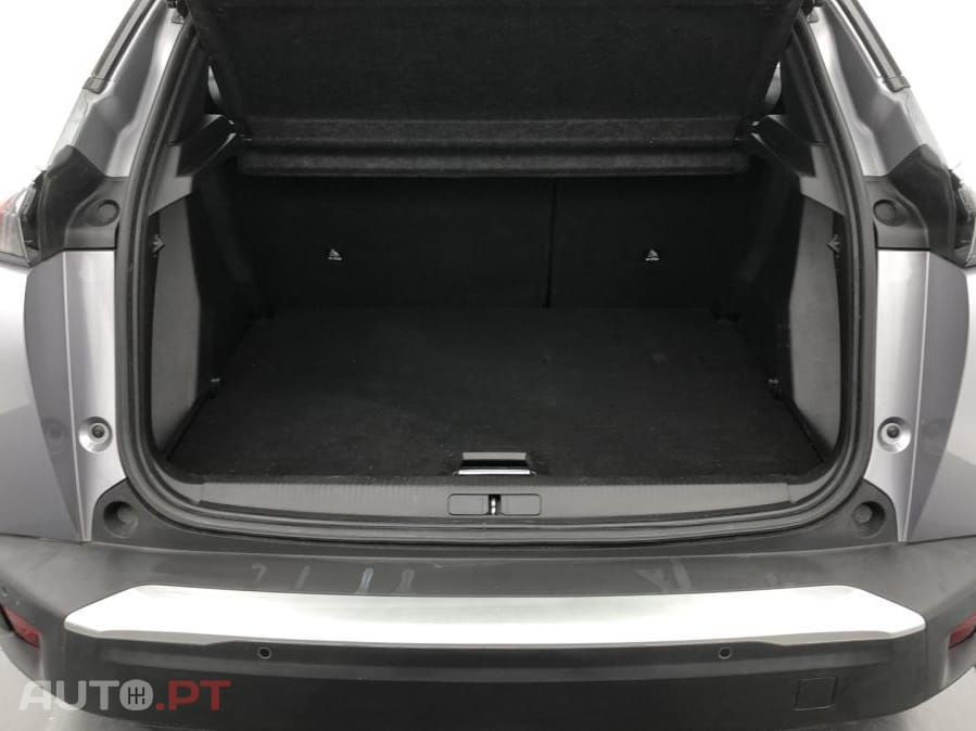 Peugeot 2008 1.2 PureTech Active Pack
