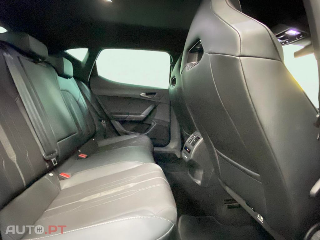 Cupra Leon 1.5 eTSI MID DSG