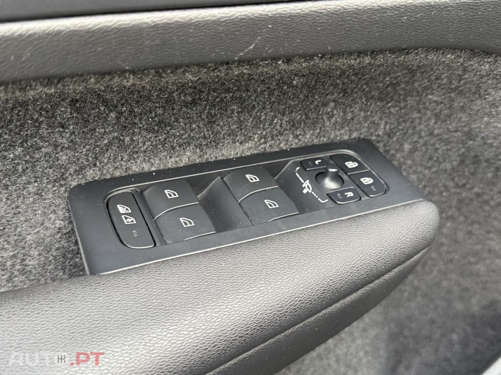 Volvo XC40 Recharge Plus