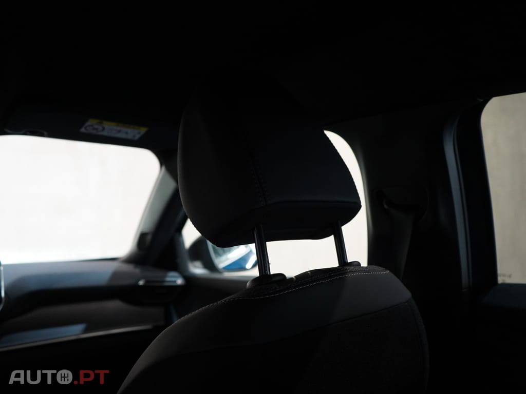 Peugeot 2008 1.2 PureTech Allure