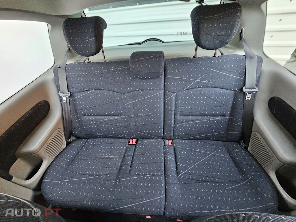 Renault Clio 1.2 16V Confort Privilège