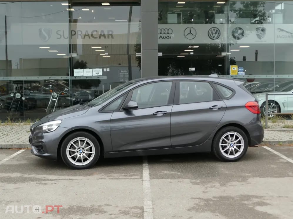 BMW 216 d Advantage Auto