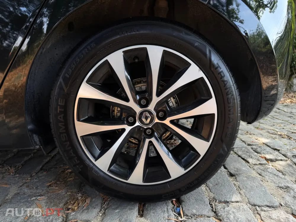 Renault Clio 1.0 TCe Intens Bi-Fuel