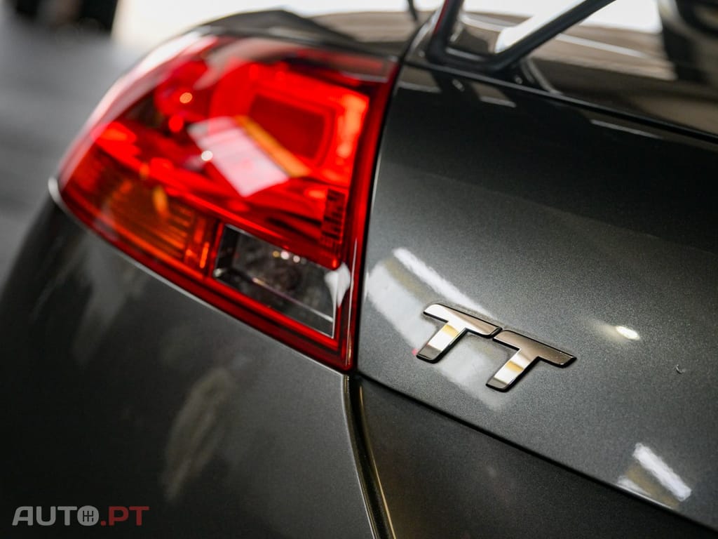 Audi TT 1.8 TFSi S-line S tronic