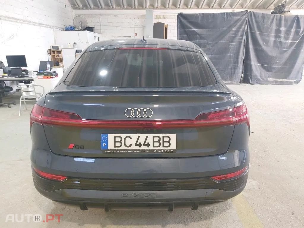 Audi Q8 50 quattro S line