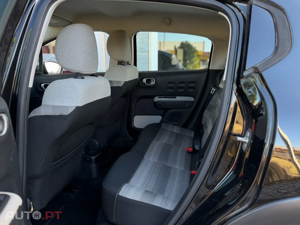 Citroen C3 1.2 PureTech Shine EAT6
