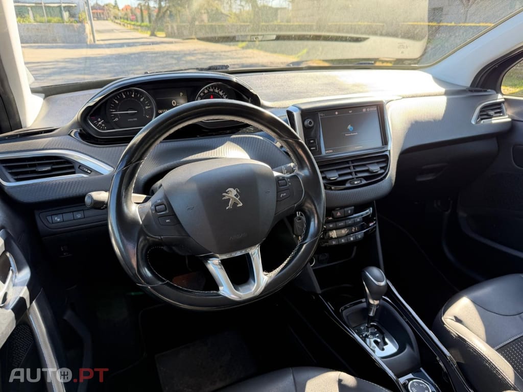 Peugeot 2008 PureTech 82 ETG5 STOP&START Allure