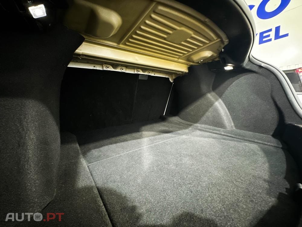 Tesla Model 3 Long-Range Dual Motor AWD