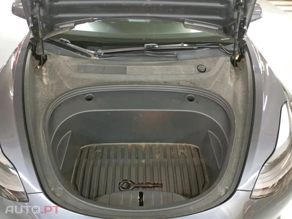 Tesla Model 3 Long Range Tração Integral