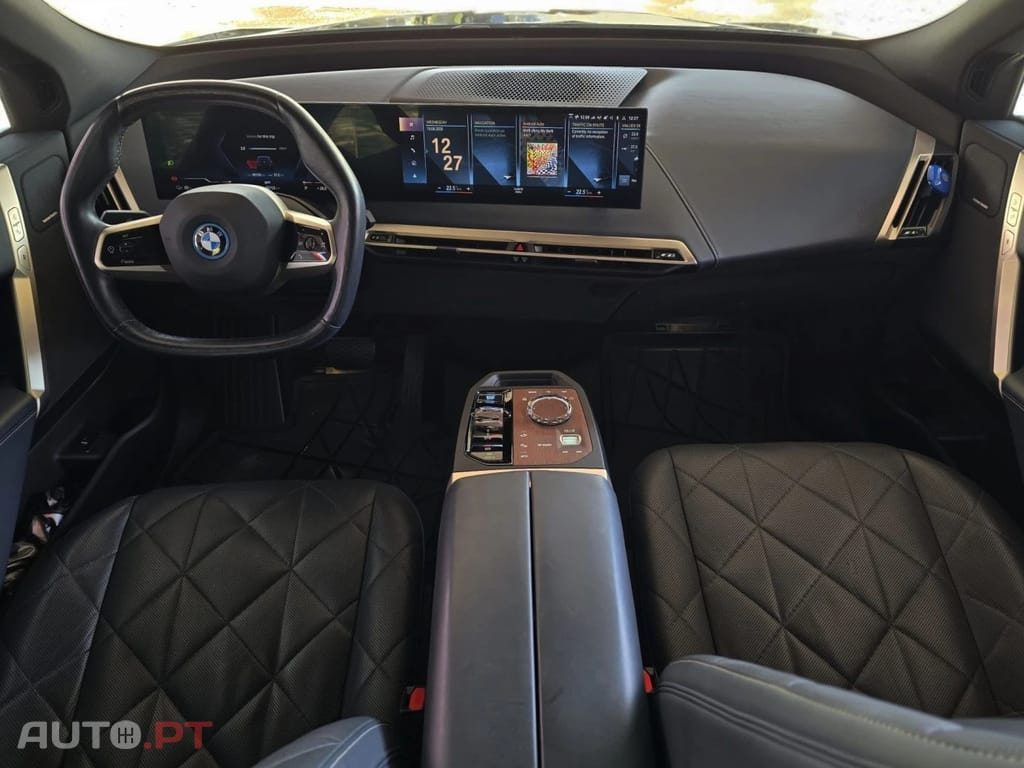 BMW iX xDrive 50