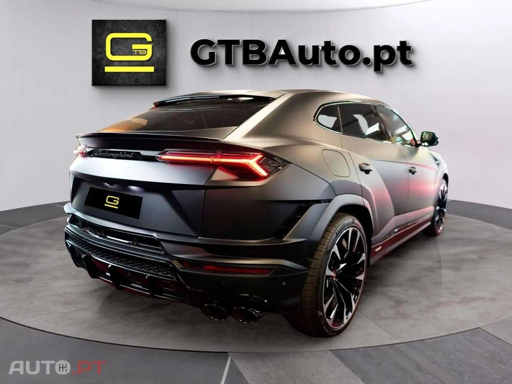 Lamborghini Urus S B&O PANO HUD