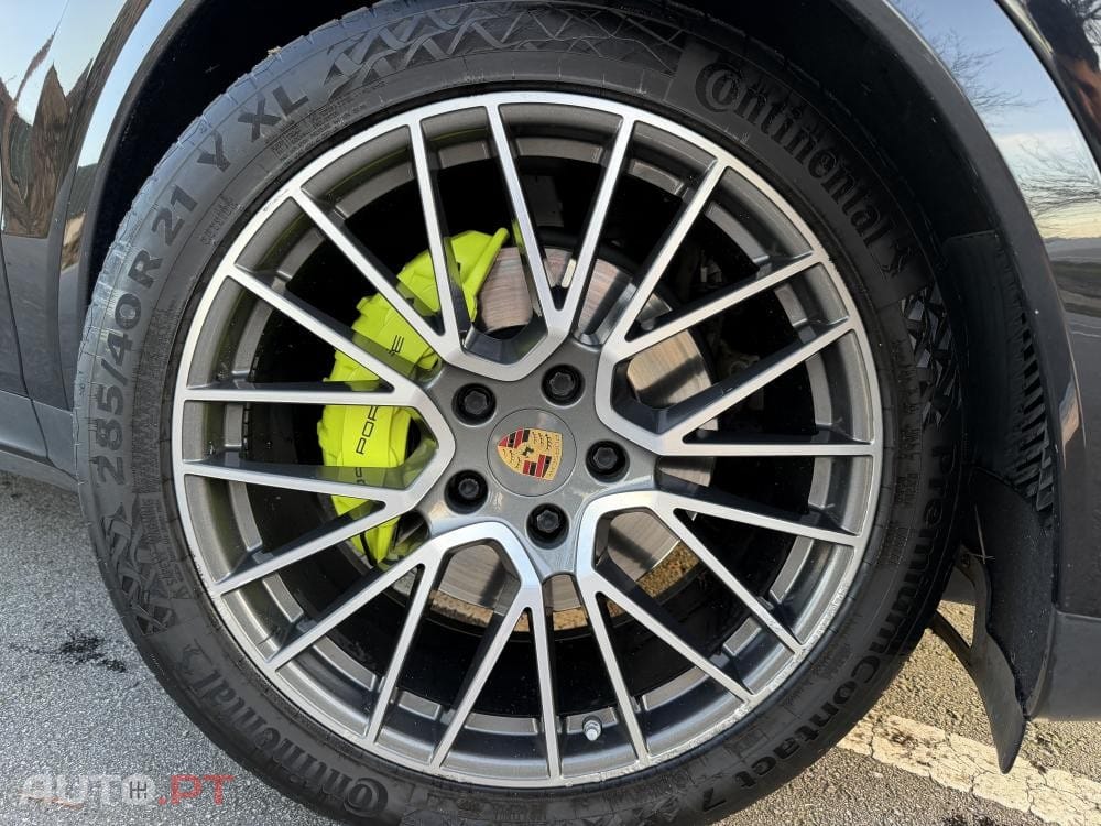 Porsche Cayenne E-Hybrid Platinum Edition