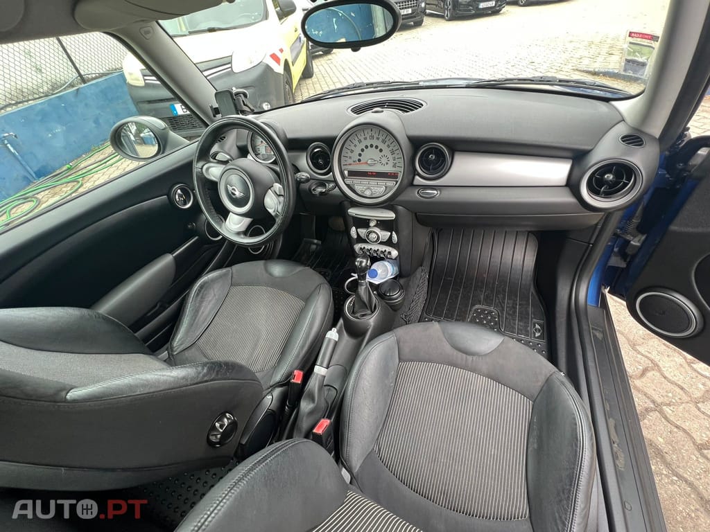 MINI Cooper D
