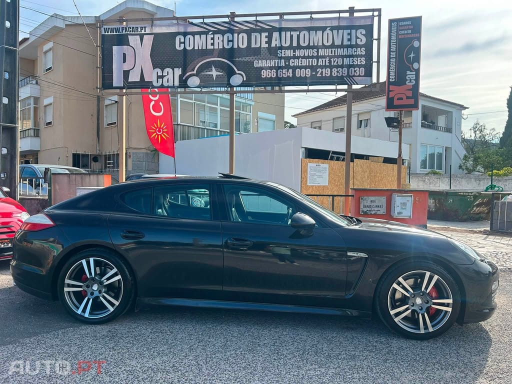 Porsche Panamera 3.0 V6 Platinum Edition