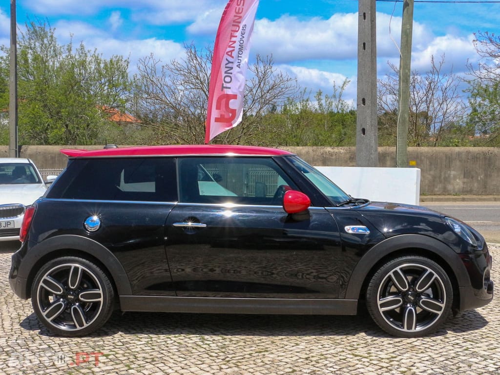 MINI Cooper Cooper S