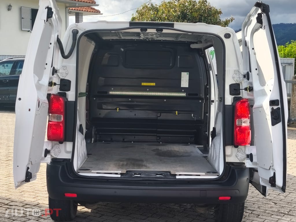 Peugeot Expert 2.0 BlueHDi