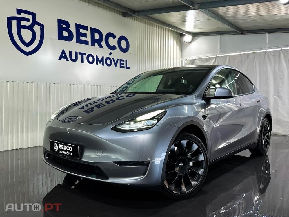 Tesla Model Y Long Range Dual Motor AWD