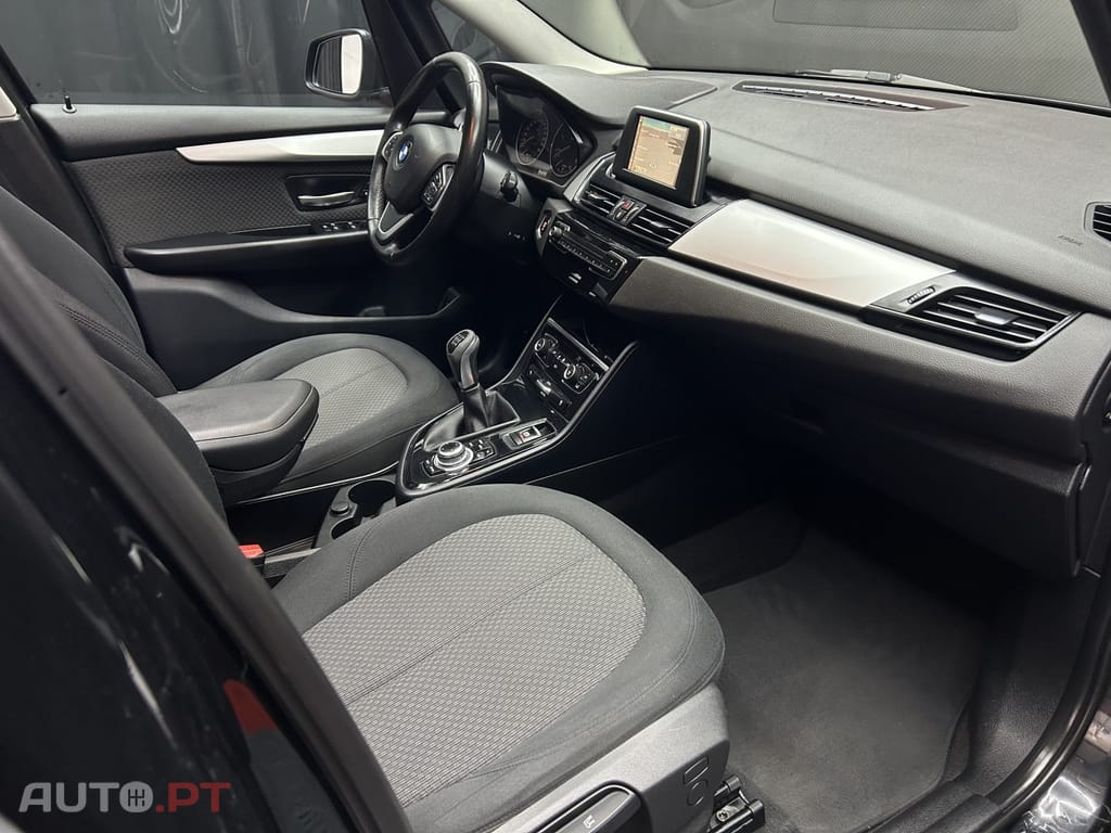 BMW 216 d 7L Advantage