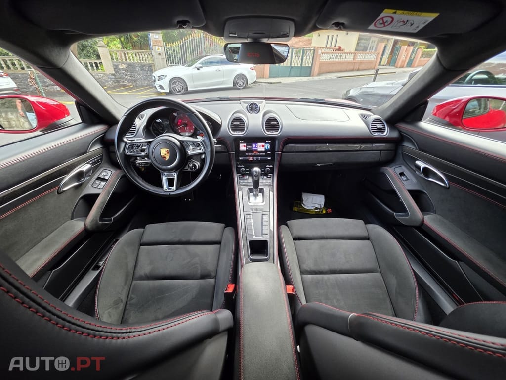 Porsche 718 4.0 GTS PDK