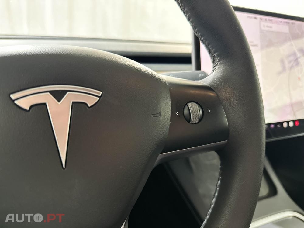 Tesla Model 3 Long Range AWD Dual Motor