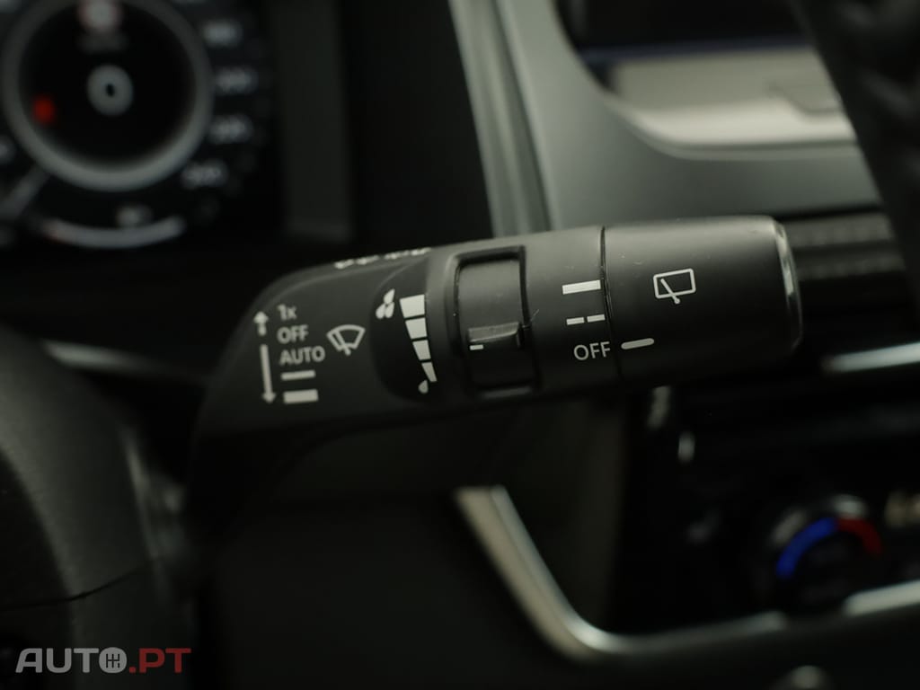 Nissan Qashqai Qashqai 1.3 DIG-T N-Connecta LED Xtronic