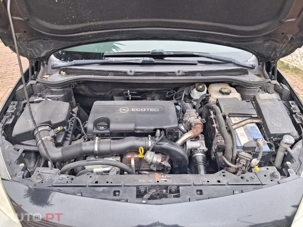 Opel Astra Sports Tourer 1.7 Cdti 2011