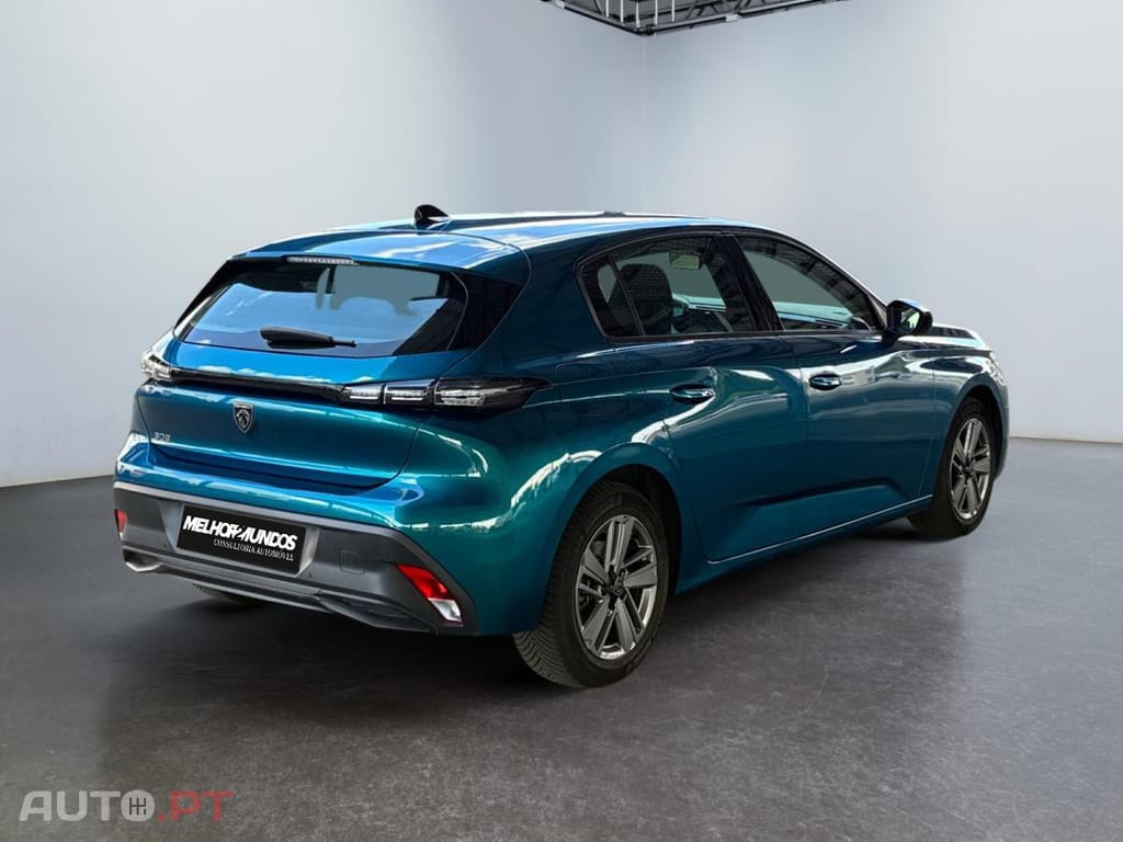 Peugeot 308 PureTech 130 EAT8 Active Pack