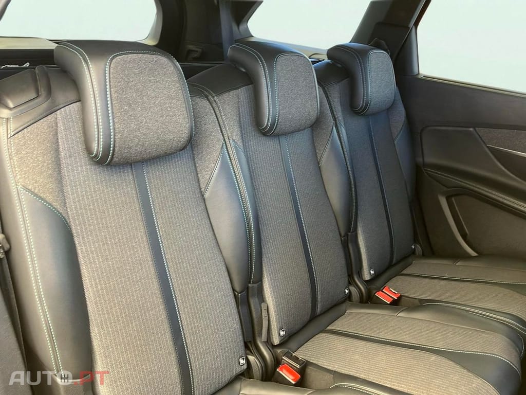 Peugeot 5008 1.5 BlueHDi Allure Pack EAT8