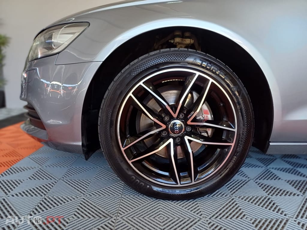 Audi A6 2.0 TDi Business Line S-line Multitronic