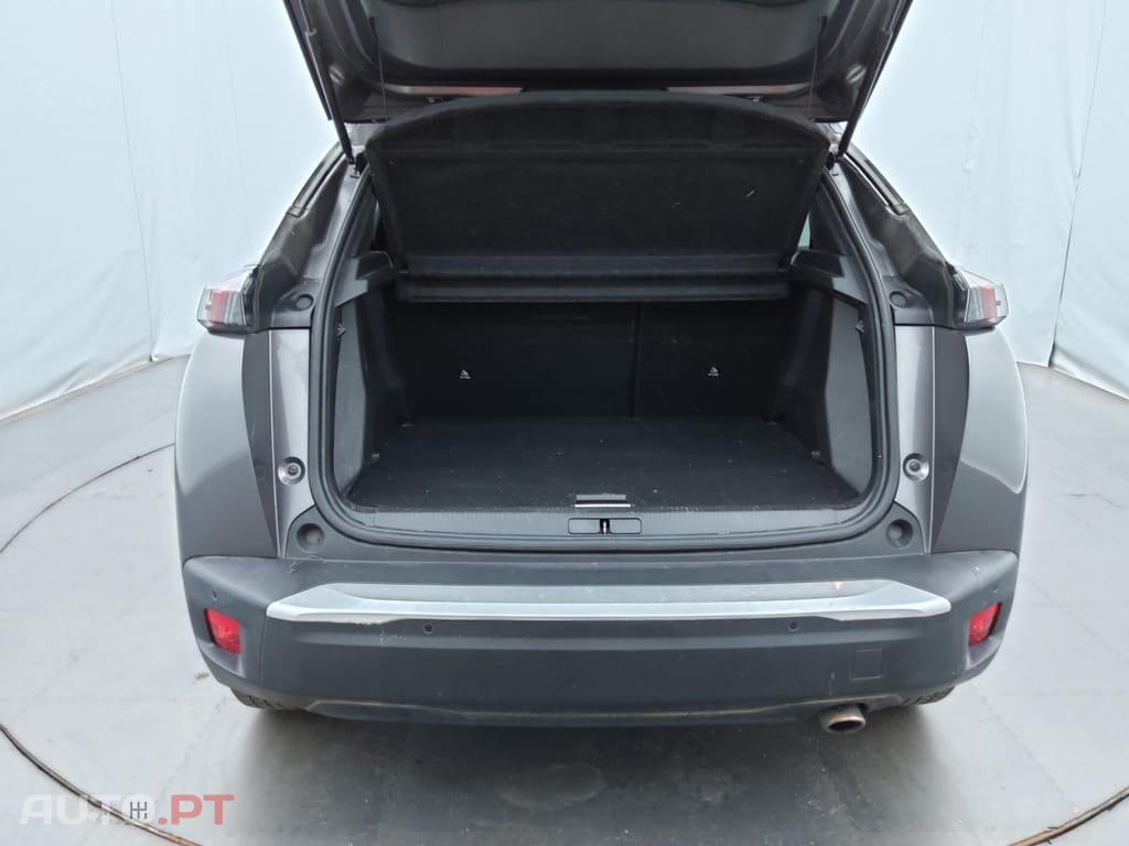 Peugeot 2008 1.5 BlueHDi Allure Pack EAT8
