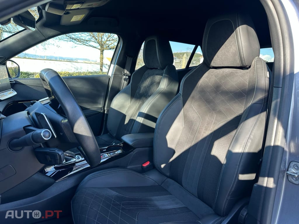 Peugeot 2008 1.2 PureTech GT Pack EAT8