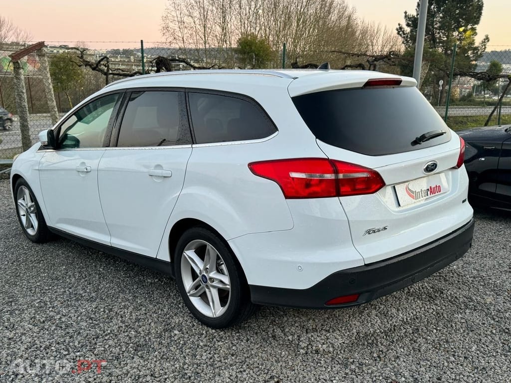 Ford Focus SW 1.0 SCTi Titanium Best