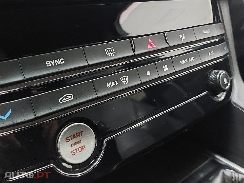 Jaguar F-Pace 2.0 i4D Prestige AWD