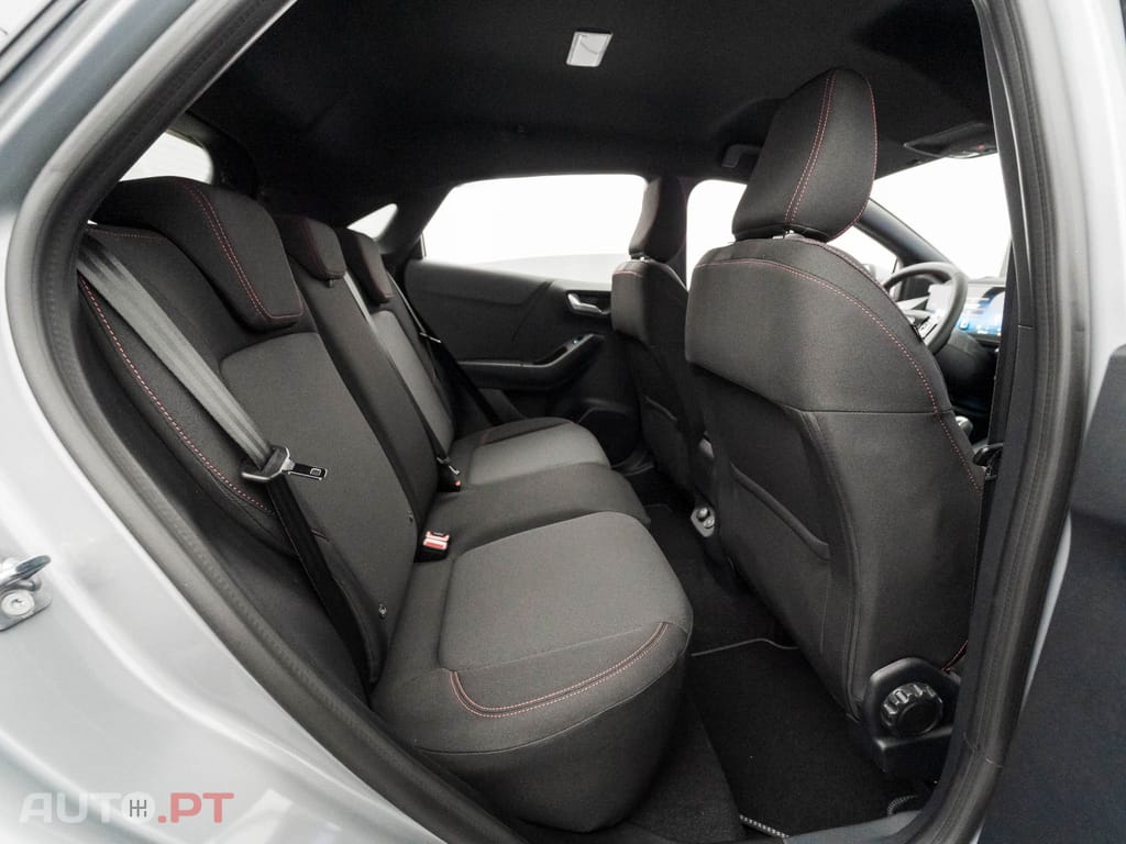 Ford Puma 1.0 EcoBoost MHEV ST-Line