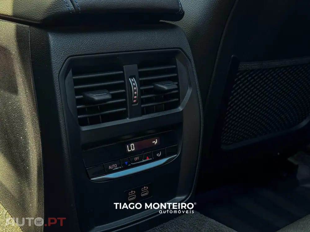 BMW 330 e Pack Desportivo M Auto