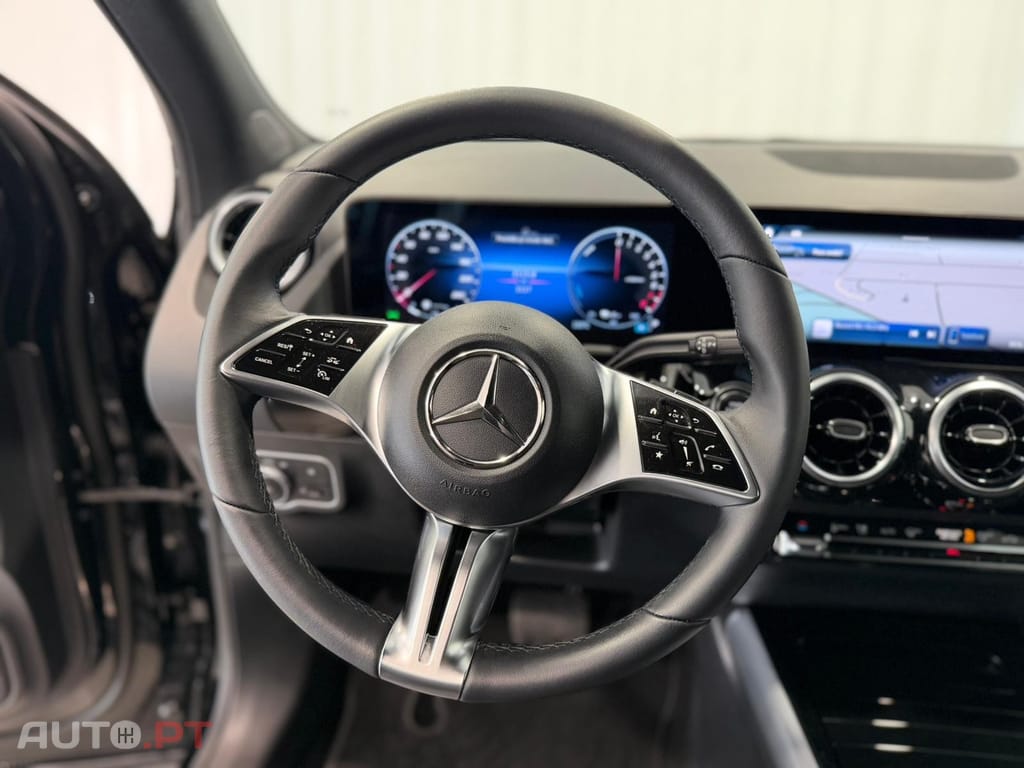 Mercedes-Benz GLA 250 e Progressive