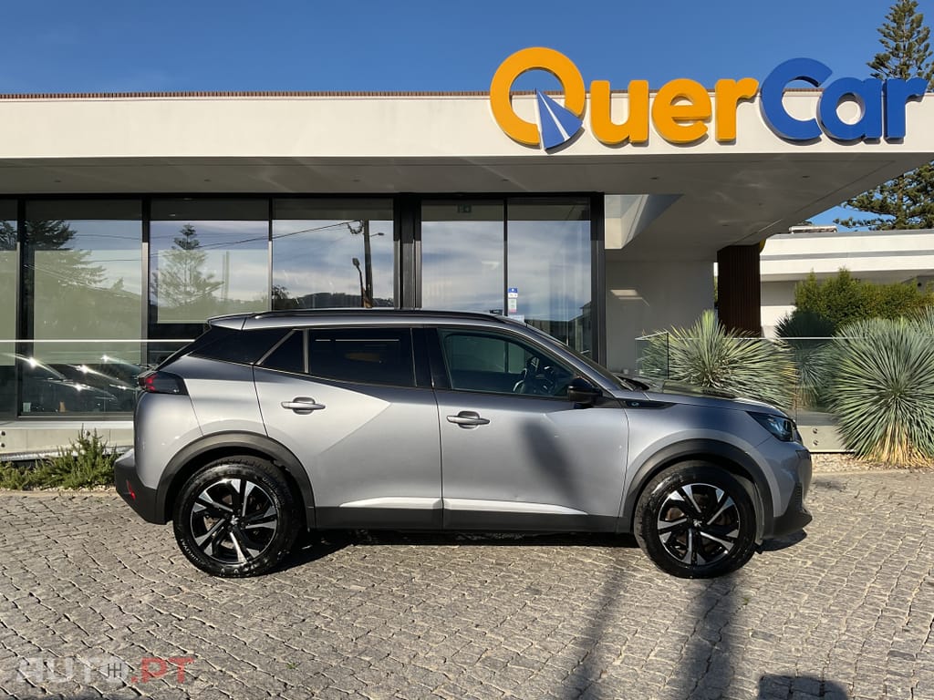 Peugeot E-2008 50 kWh Allure Pack