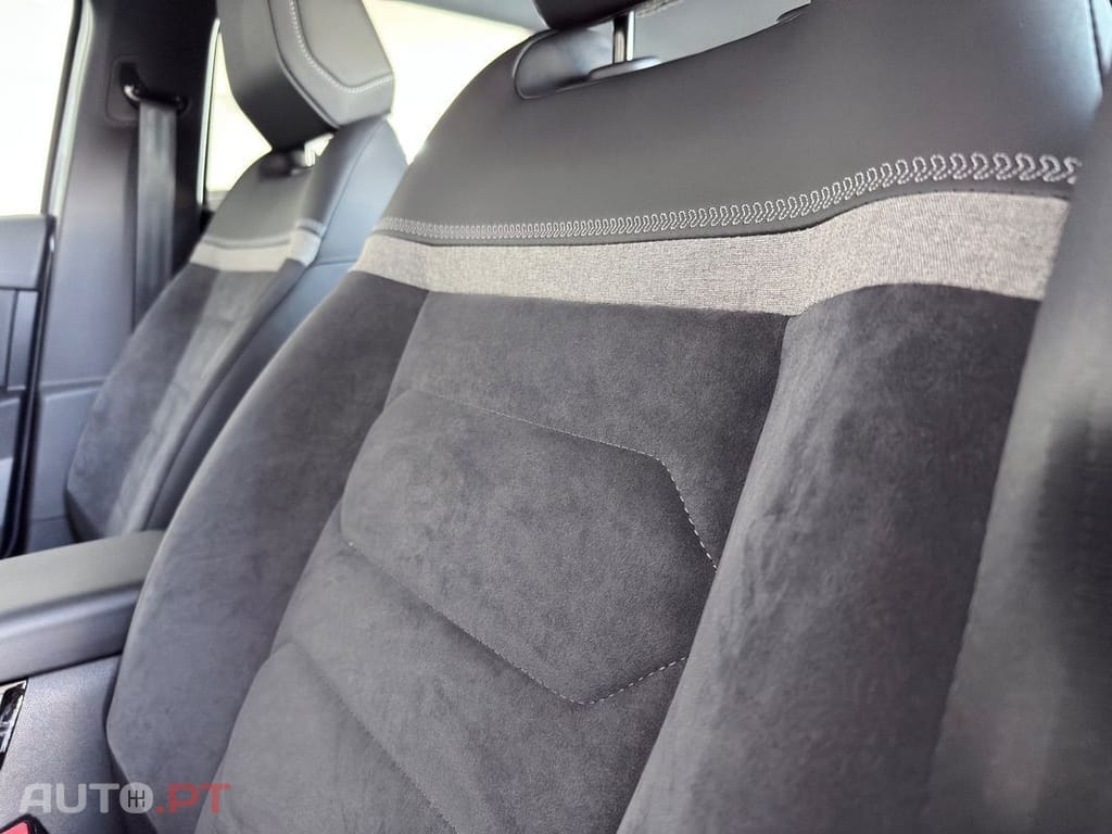 Citroen C4 1.2 PureTech Max EAT8