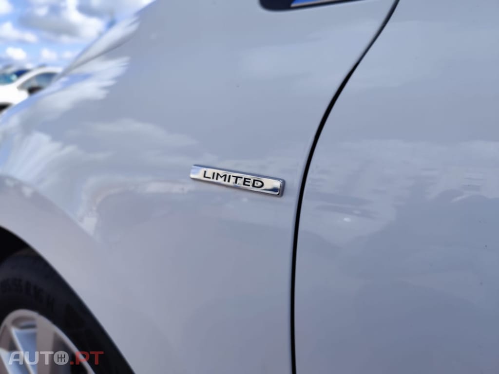 Renault Clio Sport Tourer 0.9 TCe Limited